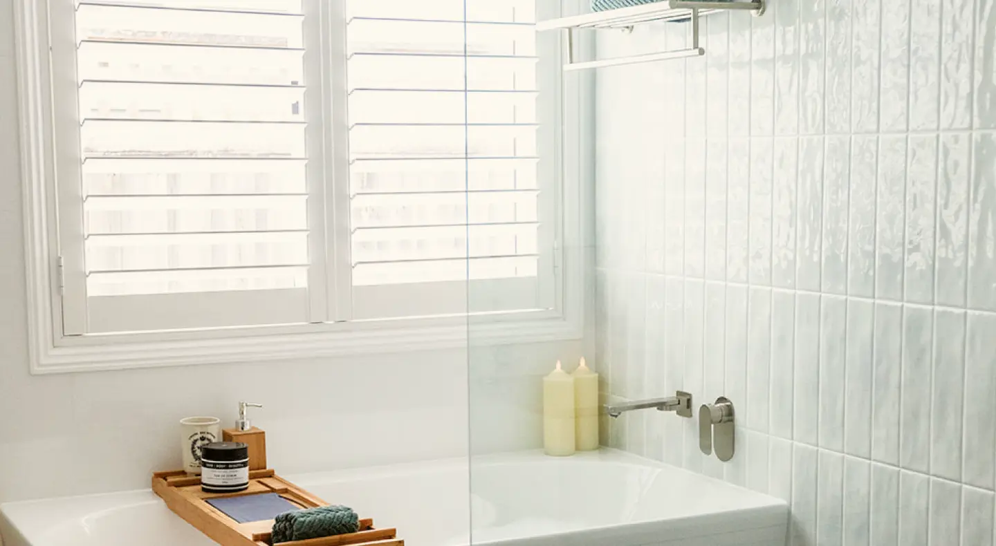 Renovated bathroom by Southern Highlands Renovations