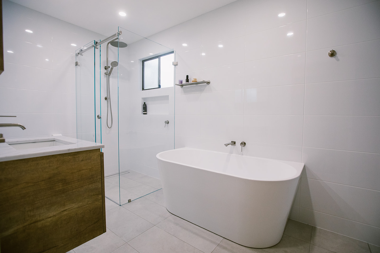 Custom Showers and Bath Installation with southern highlands renovations